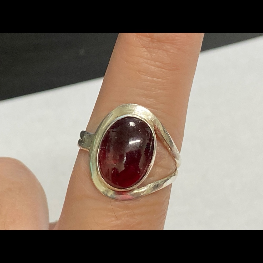 Sterling Silver Purple Stone Ring Sz.9